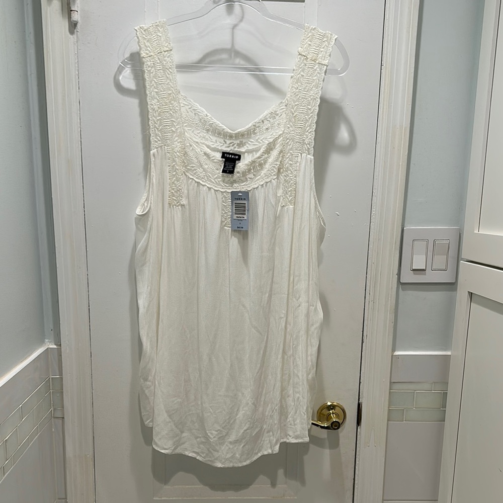 Torrid White Pleated Tank Top